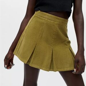 BDG Olive Green Pleated Corduroy Skirt - M